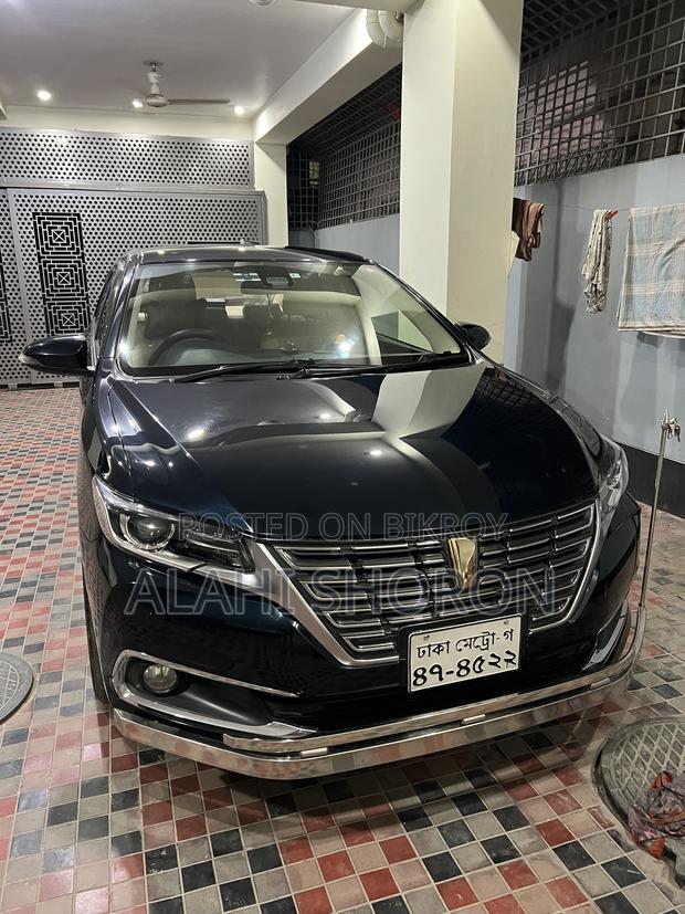 Toyota Premio 1.5 FWD 2019 Blue