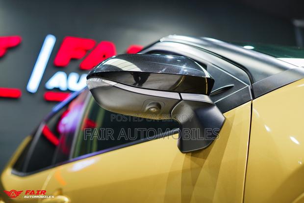 Toyota Yaris Cross 1.5 Hybrid FWD 2021 Gold