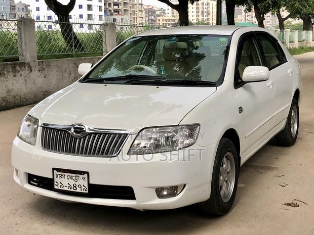 Toyota Corolla 2005 White