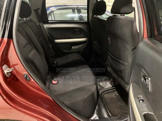 Toyota IST 2005