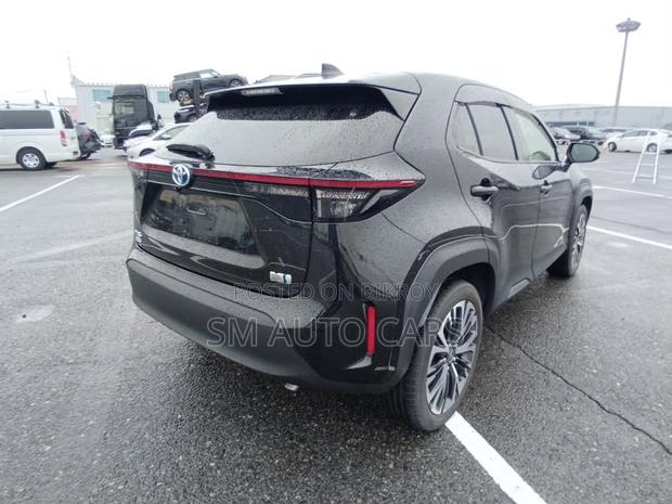 Toyota Yaris Cross 2021 Black