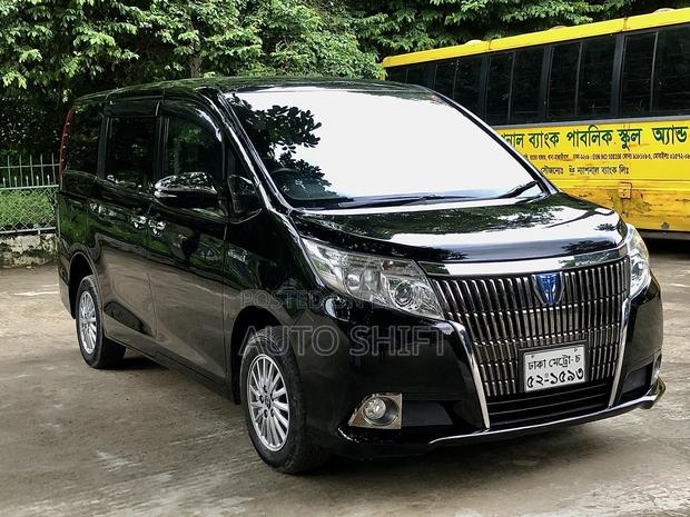 Toyota Esquire 1.8 FWD Hybrid (7 Seater) 2016 Black