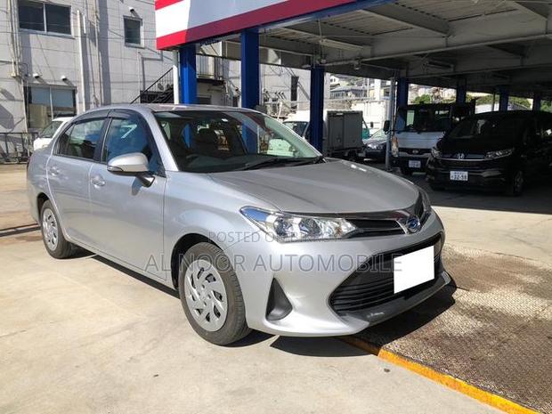 Toyota Axio 2021 Silver