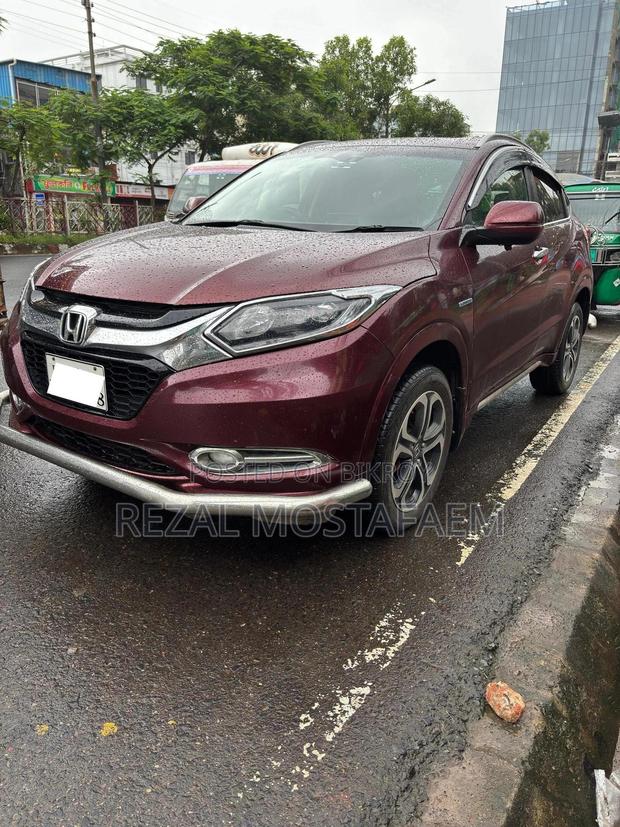 Honda Vezel 2015 Red