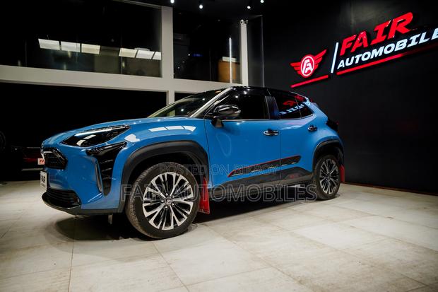 Toyota Yaris Cross 1.5 Hybrid FWD 2021 Blue