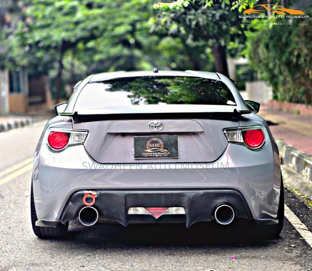 Toyota GT86 2012 Gray