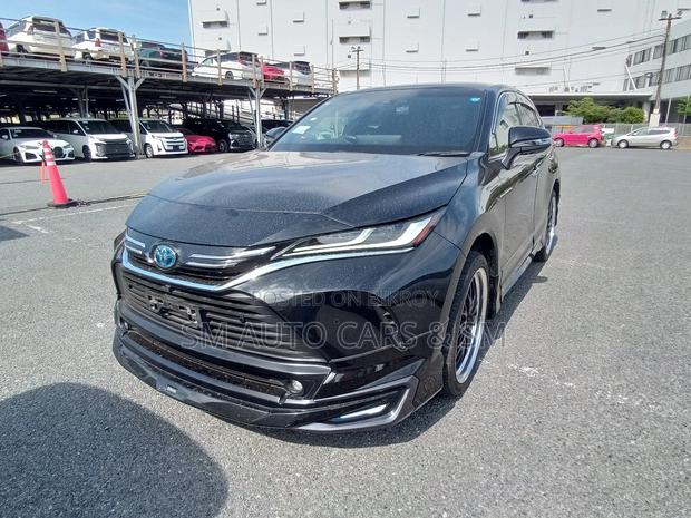 Toyota Harrier 2021 Black