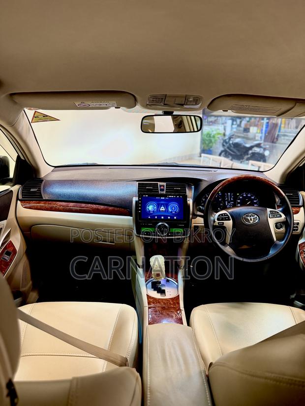 Toyota Premio 2015 White