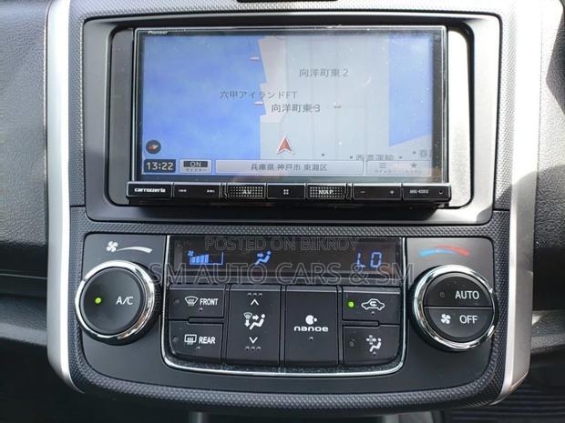 Toyota Corolla Fielder 1.5 Hybrid FWD 2021 Silver