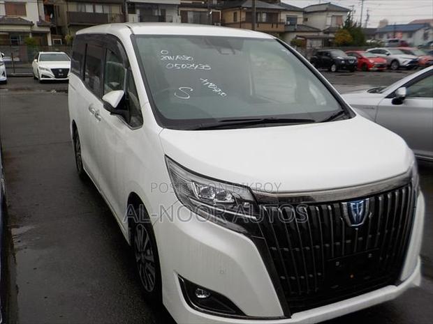Toyota Esquire 2021 White