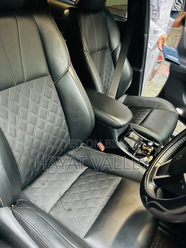 Toyota Harrier 2020 Black