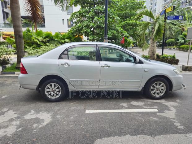 Toyota Corolla 2005 Silver