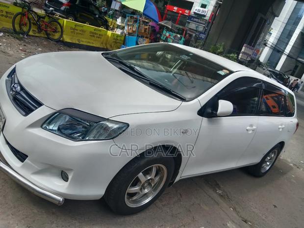 Toyota Corolla Fielder 1.5 Petrol FWD 2009 White