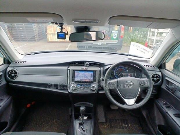 Toyota Axio 2021 Silver