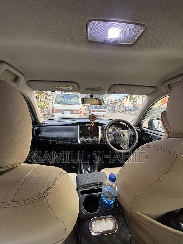 Toyota Axio 2013 Silver