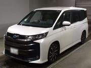 Toyota Noah 2023 Pearl for sale