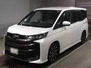 Toyota Noah 2023 Pearl for sale