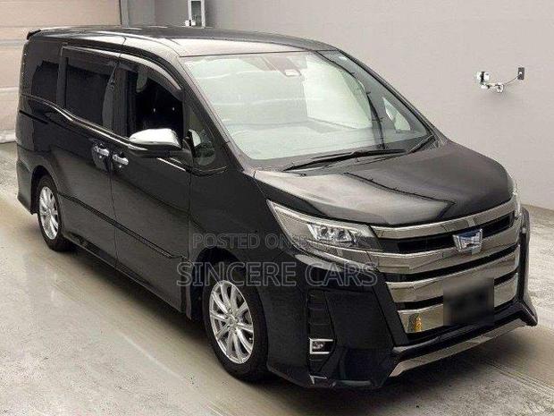 Toyota Noah 2021 Black