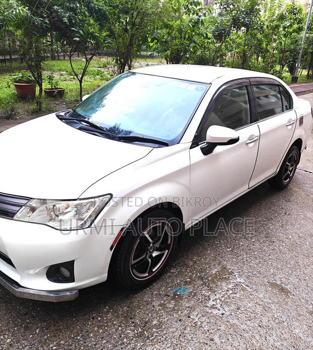 Toyota Axio 2012 Pearl