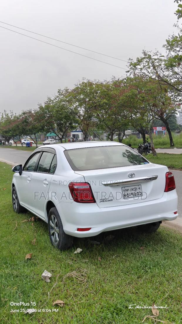 Toyota Axio 2018 White