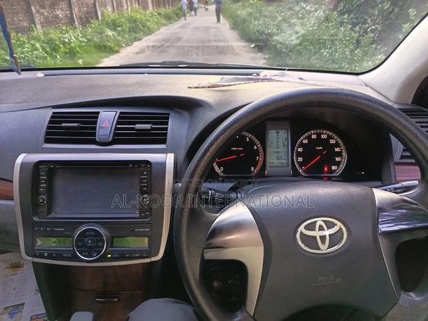 Toyota Premio 1.5 FWD 2012 White
