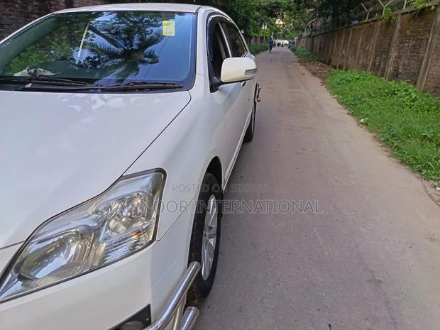 Toyota Premio 1.5 FWD 2012 White