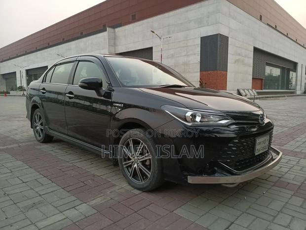 Toyota Axio 2017 Black