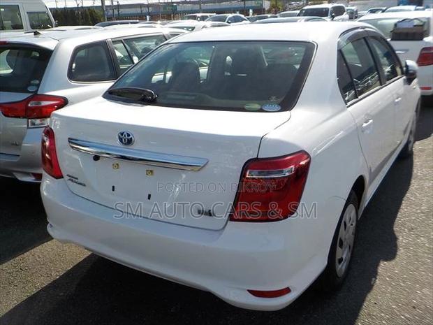 Toyota Axio 2022 White