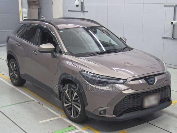 Toyota Corolla Cross 2023 Brown