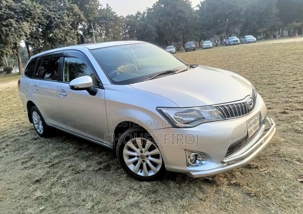 Toyota Axio 1.5 X 2WD 2013 Silver