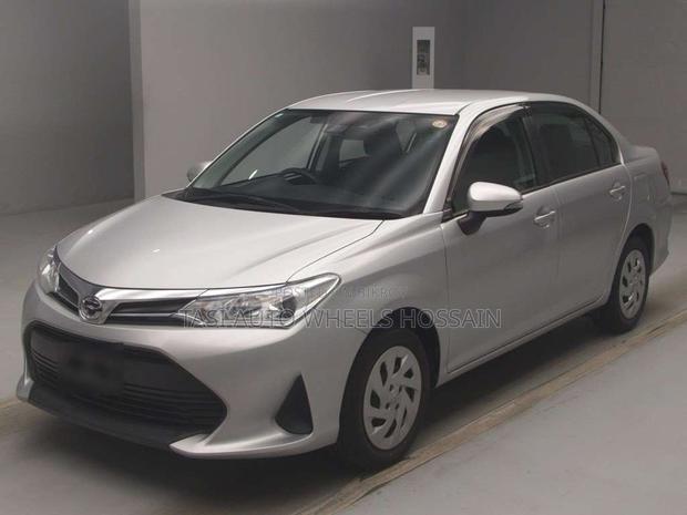 Toyota Axio 2021 Silver