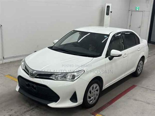 Toyota Axio 2021 White