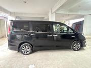 Toyota Esquire 1.8 FWD Hybrid (7 Seater) 2017 Black for sale