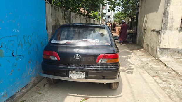 Toyota Starlet Glanza 1995 Black