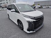 Toyota Voxy Hybrid S-Z 2WD 7-Seater 2023 Pearl for sale