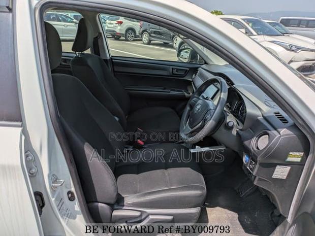 Toyota Corolla Fielder 2021 White