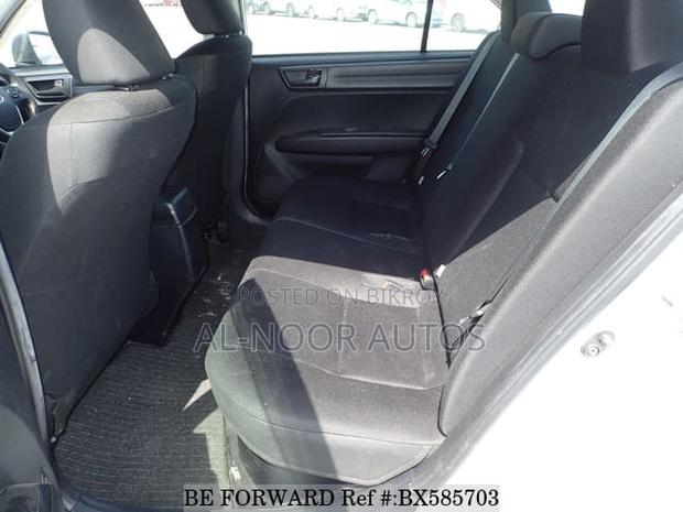 Toyota Axio 2021 Silver