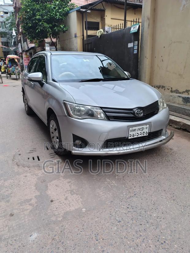 Toyota Axio 2013 Silver