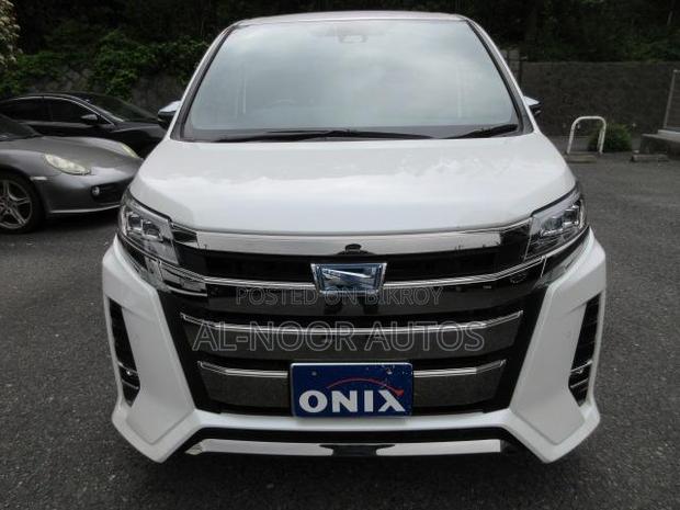 Toyota Noah 1.8 FWD Hybrid (7 Seater) 2021 Pearl