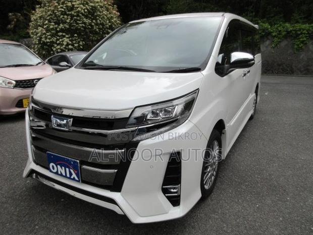 Toyota Noah 1.8 FWD Hybrid (7 Seater) 2021 Pearl