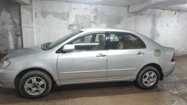 Toyota Corolla 2002 Silver