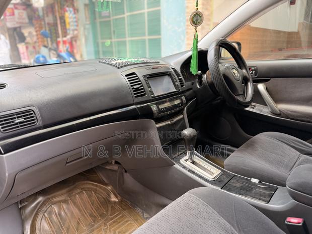 Toyota Allion 2004 Black