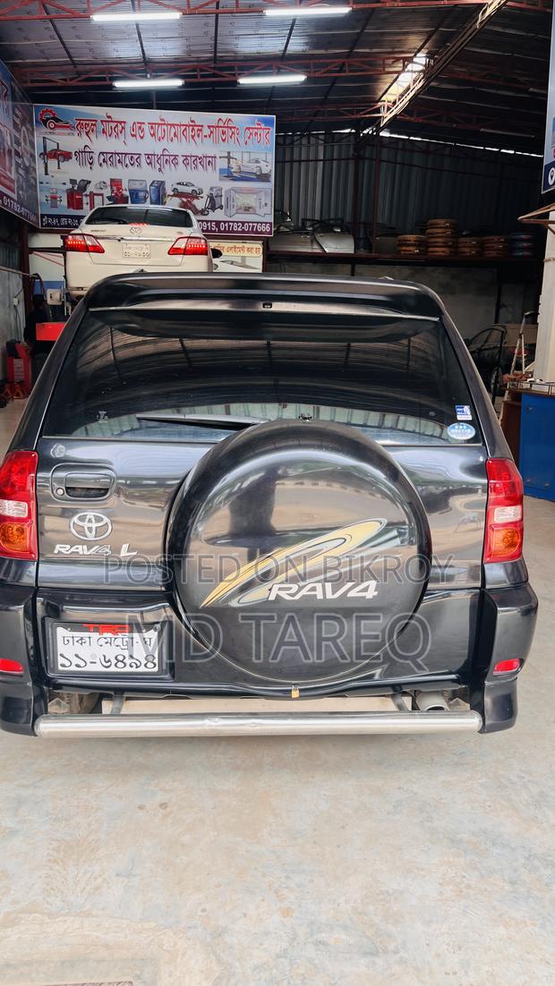 Toyota RAV4 Base AWD 2001 Black