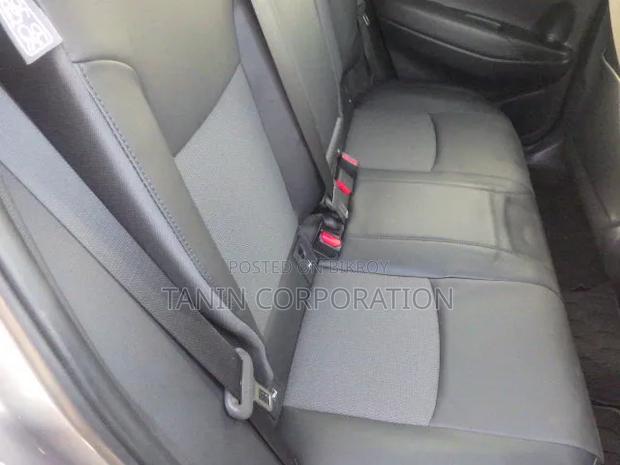Toyota Corolla Cross 2023 Brown