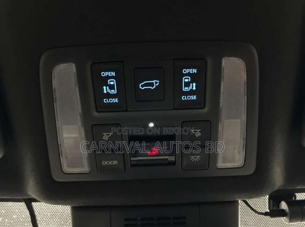 Toyota Voxy Hybrid S-Z 2WD 7-Seater 2022 Black