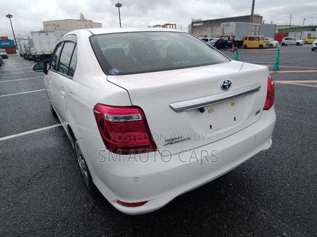 Toyota Axio 2021 White