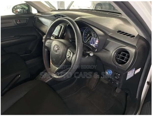 Toyota Axio 2021 White
