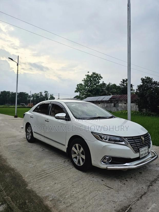 Toyota Premio 2016 Pearl