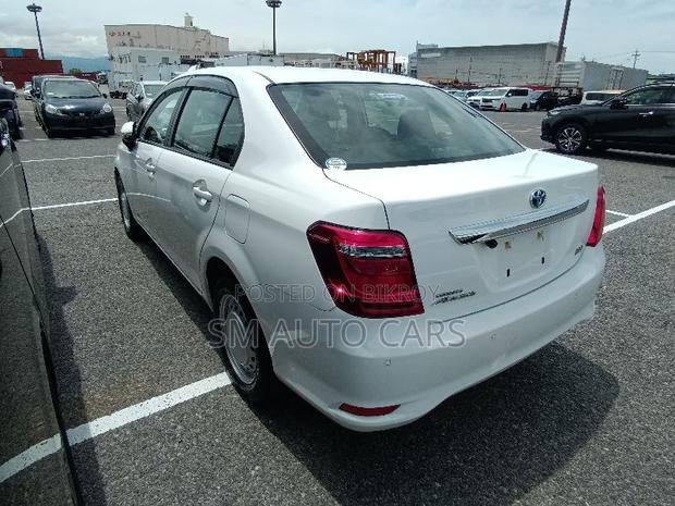 Toyota Axio 2022 White