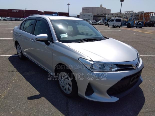 Toyota Axio 2021 Silver